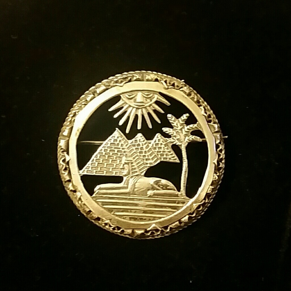 Sterling Silver Round Egyptian Brooch Pin